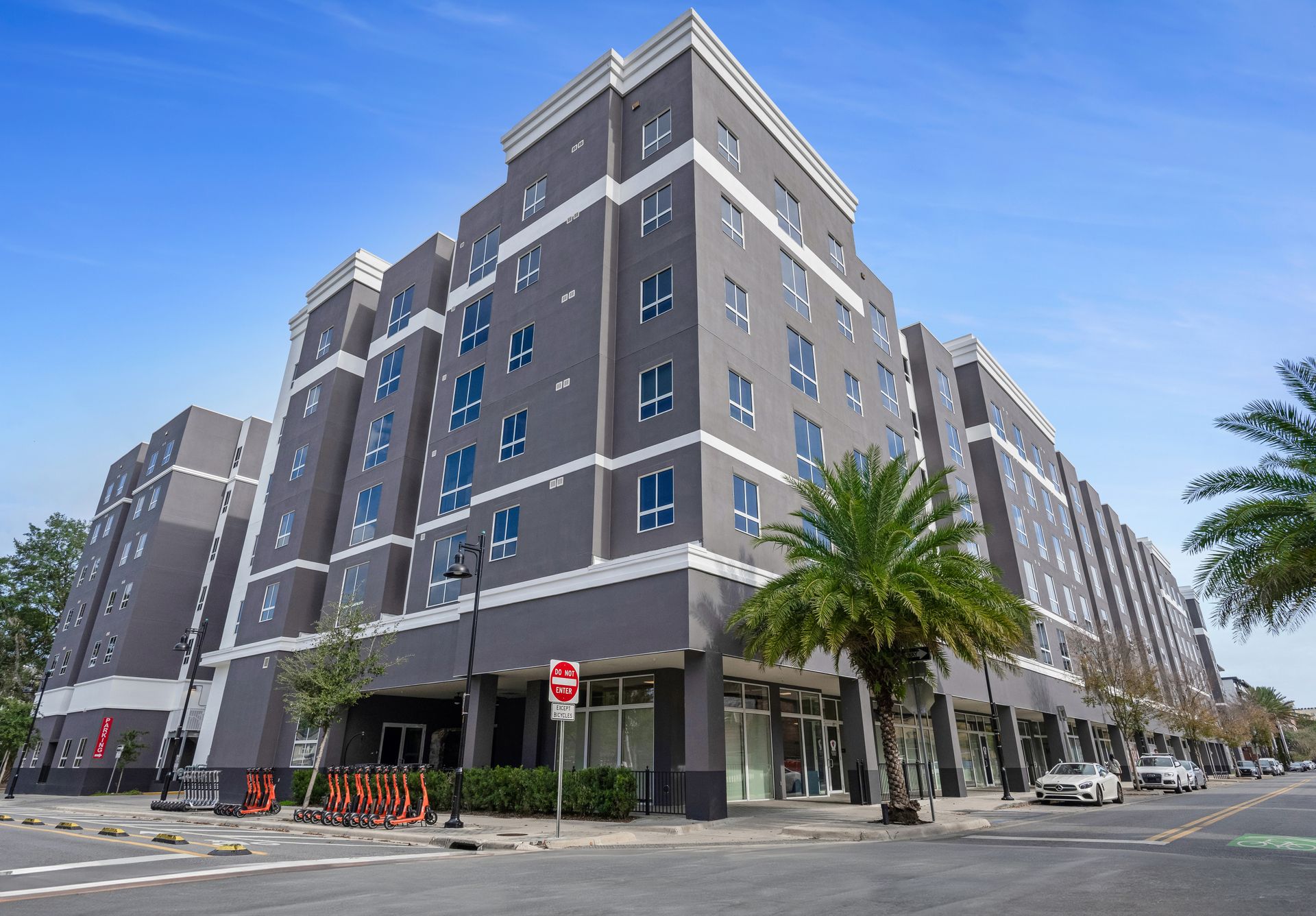 Midtown Apartments Gainesville student accommodation | UL