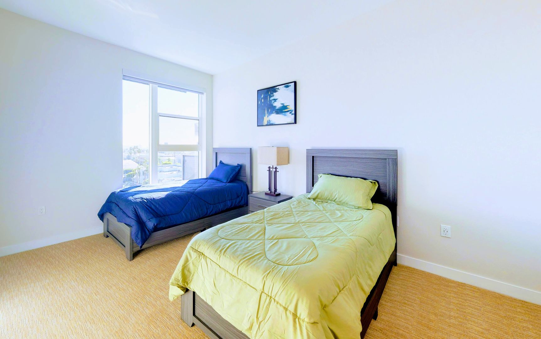 6677 Santa Monica Blvd Los Angeles (California) Student Housing