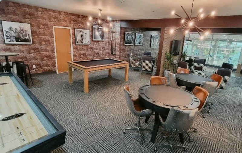 Cambridge Hall Apartments in College Station UL