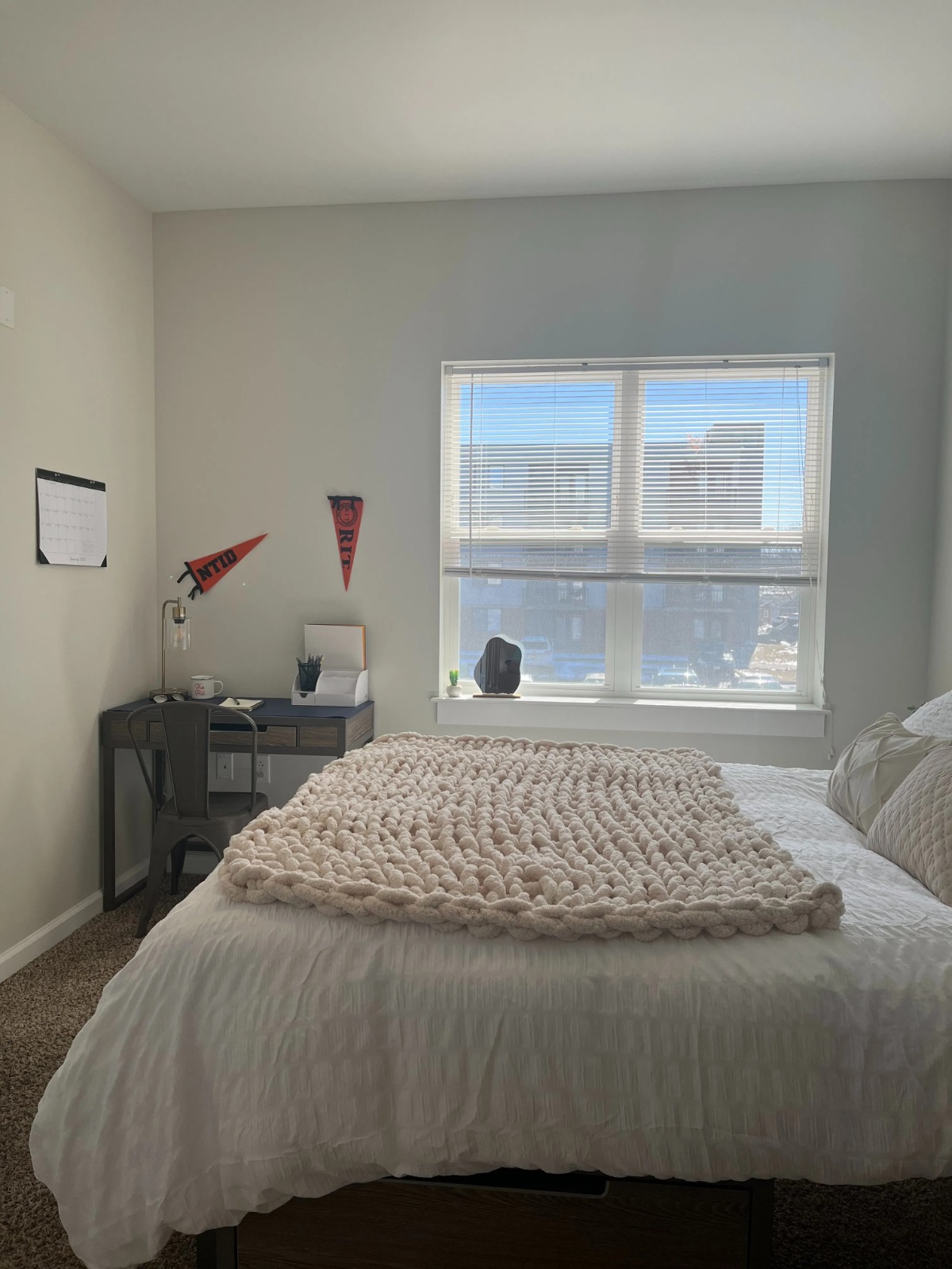 The Hill at Rochester Student Apartments | University Living