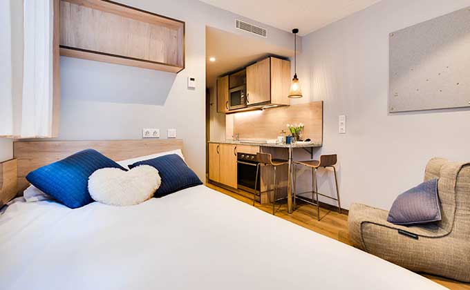 Livensa Living Barcelona Marina