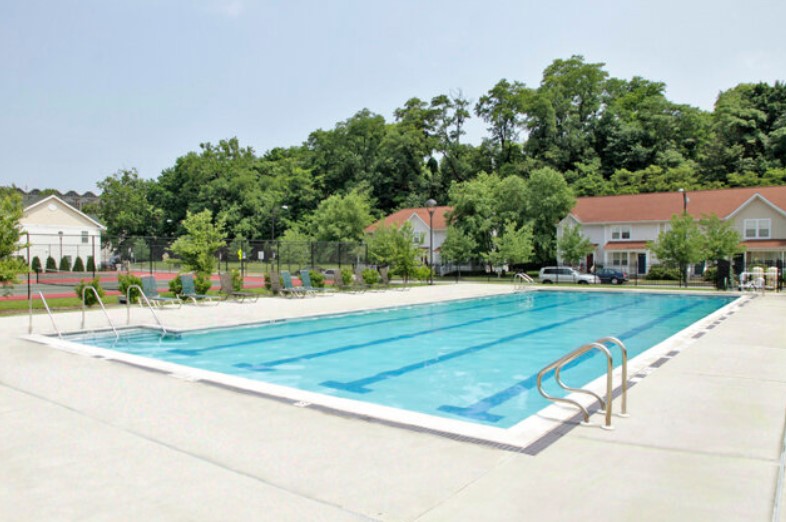 Oak Hill Apartments Pittsburgh Student