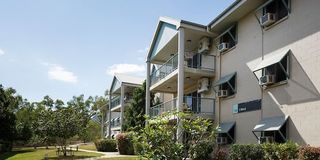 JCU Halls Of Residence - Rotary International House Townsville 2