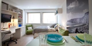 Picturehouse Apartments Exeter 4
