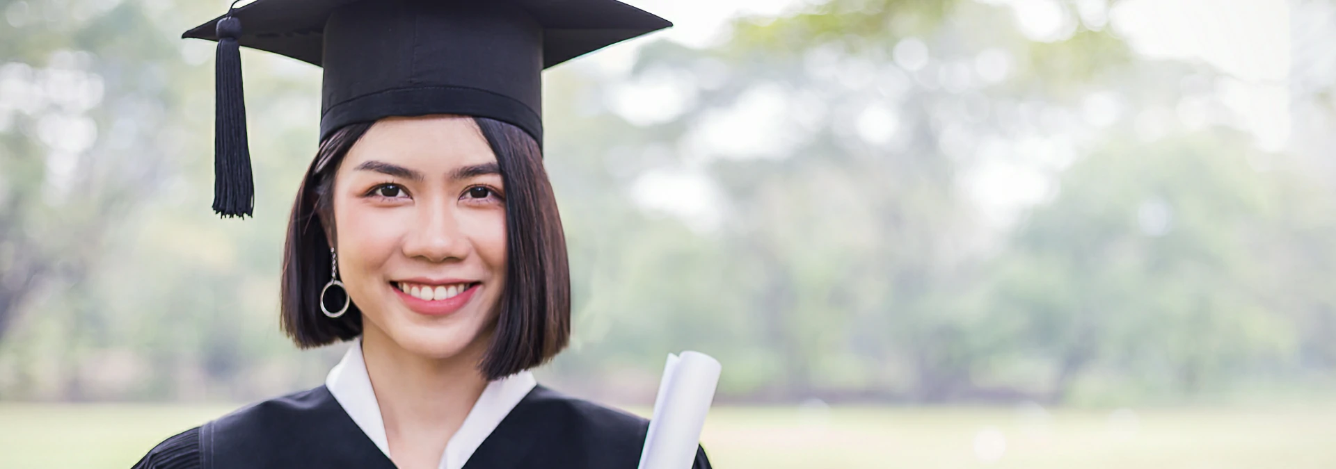 Study Abroad: Scholarships to Know About Before Taking the Big Leap