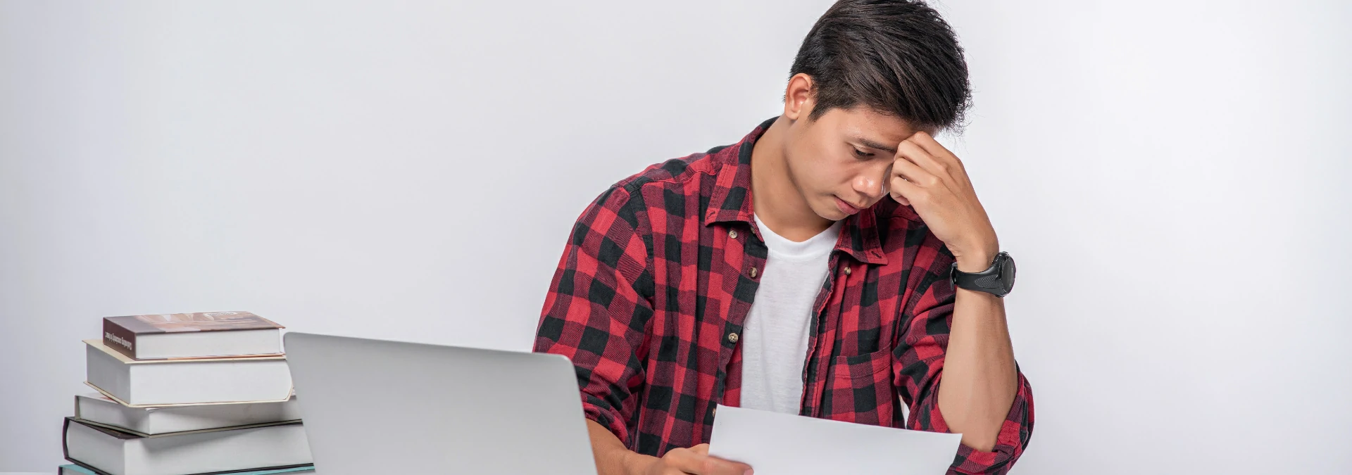 Lack of Jobs & High Rents: How Indian Students Are Finding It Hard to Survive in UK, Canada, Australia