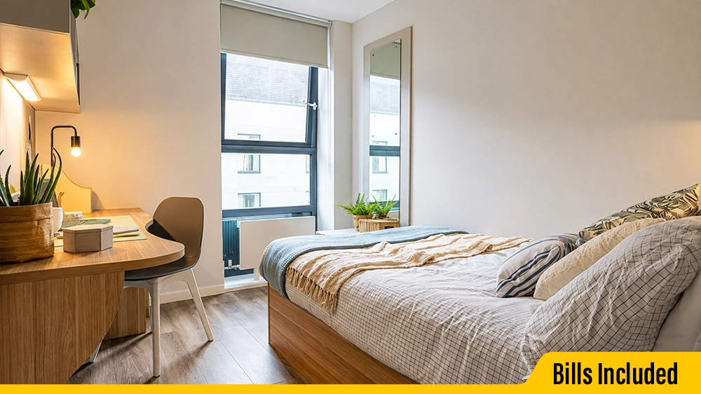 Where To Find The Best Bills Included Accommodations In London? 4 1787316479407Iqsterlingcourtlondonblogbanner