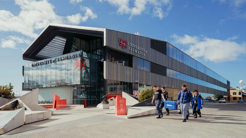 University Of Tasmania (Utas) 
