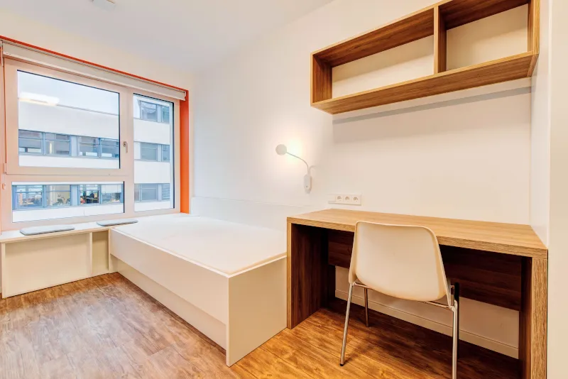 STUDENTS ONLY - Fully furnished private room in a 4 people shared apartment Berlin 0
