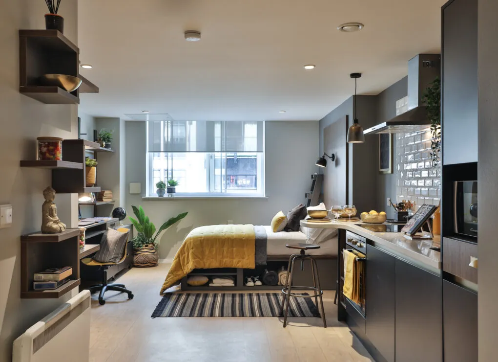 Pennine House Leeds Student