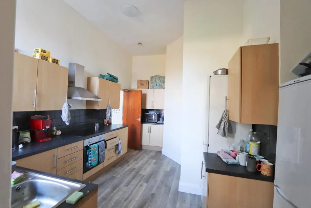 14 Bedroom House Bristol 4
