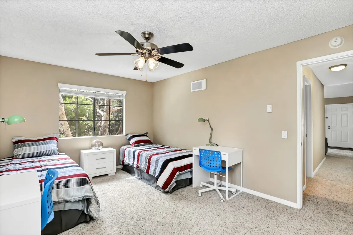 7502 Charmant Dr San Diego 2