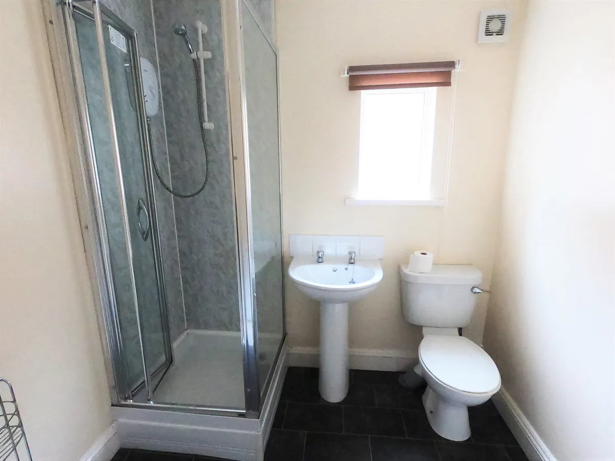 6 Bed House - Whinney Hill Durham 7