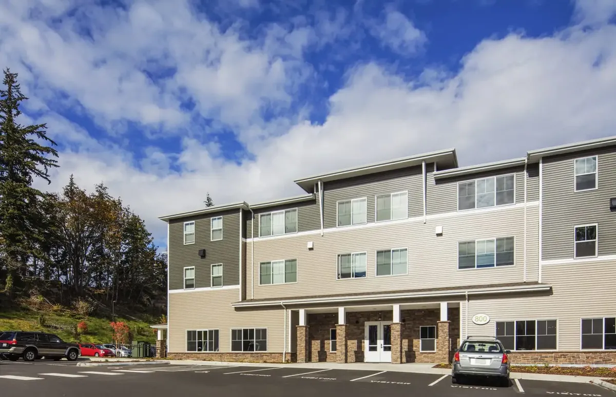 Lark Bellingham Student UL