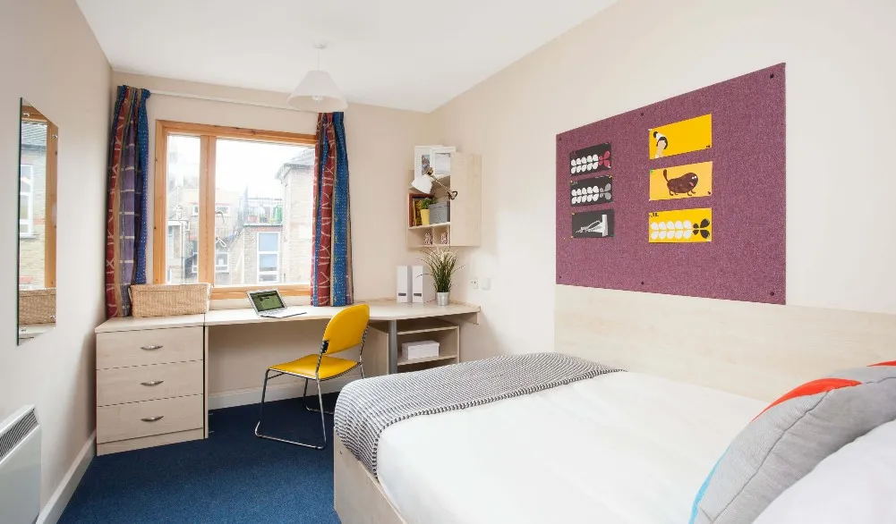 Somerset Court London 5
