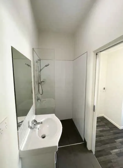 161 Hale St Brisbane 4