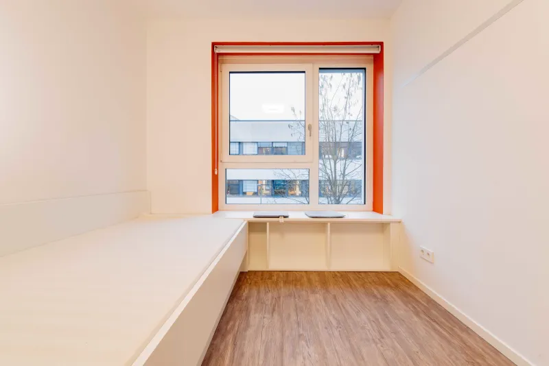 STUDENTS ONLY - Fully furnished private room in a 4 people shared apartment Berlin 3