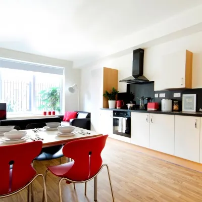 Knoll Court Newcastle 2
