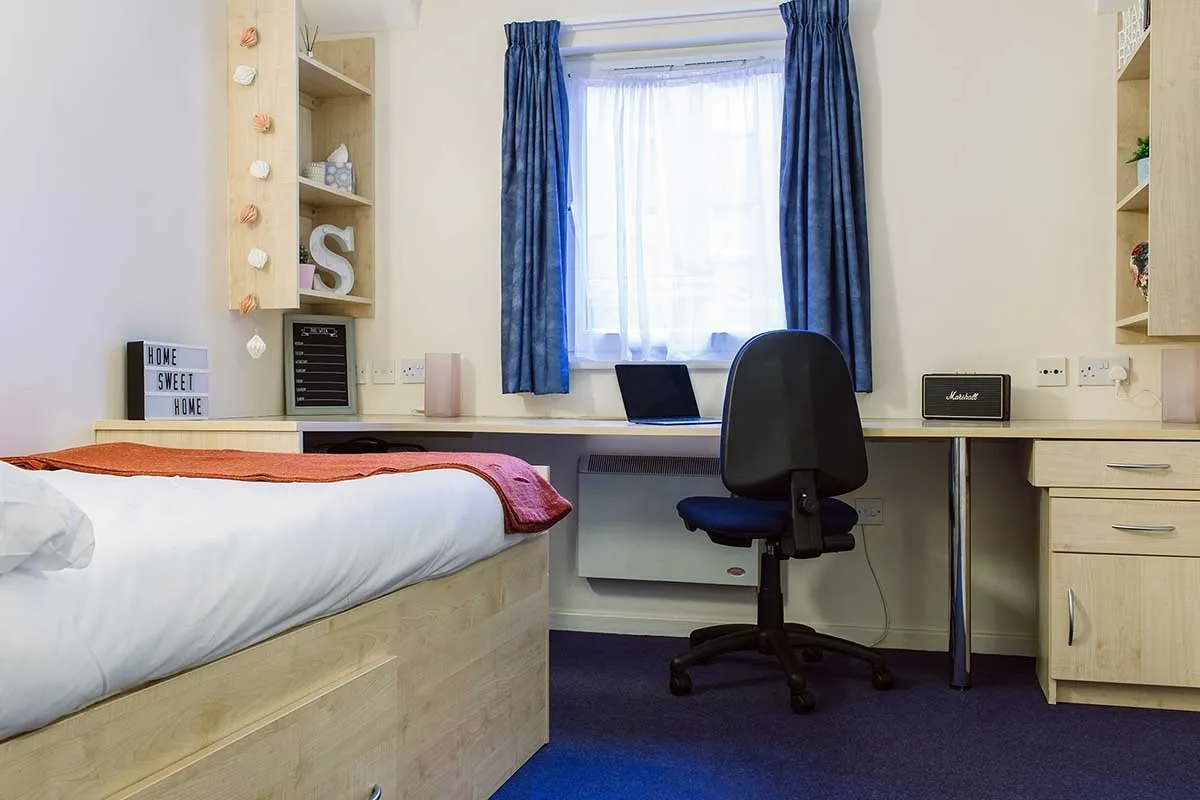 Blackweir Lodge Cardiff