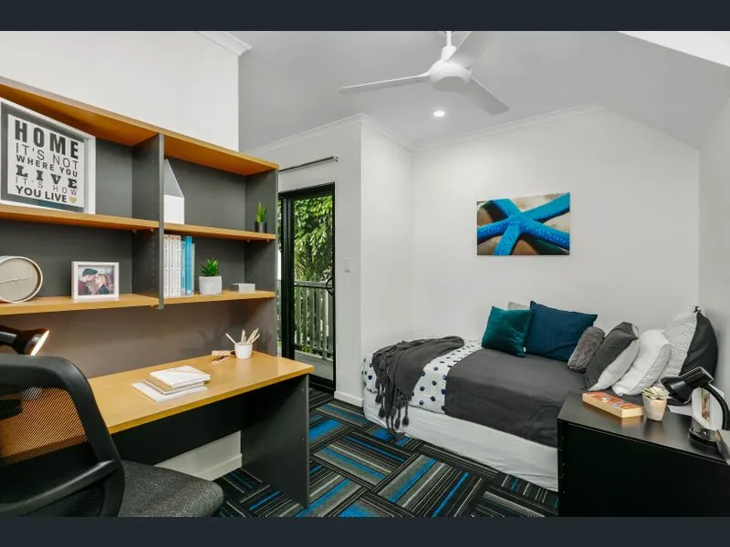 4 Pembroke Street Cairns 8