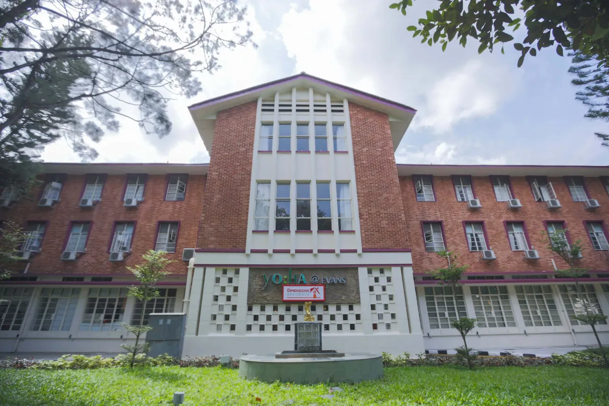 yo:HA Hostel @ Evans Singapore