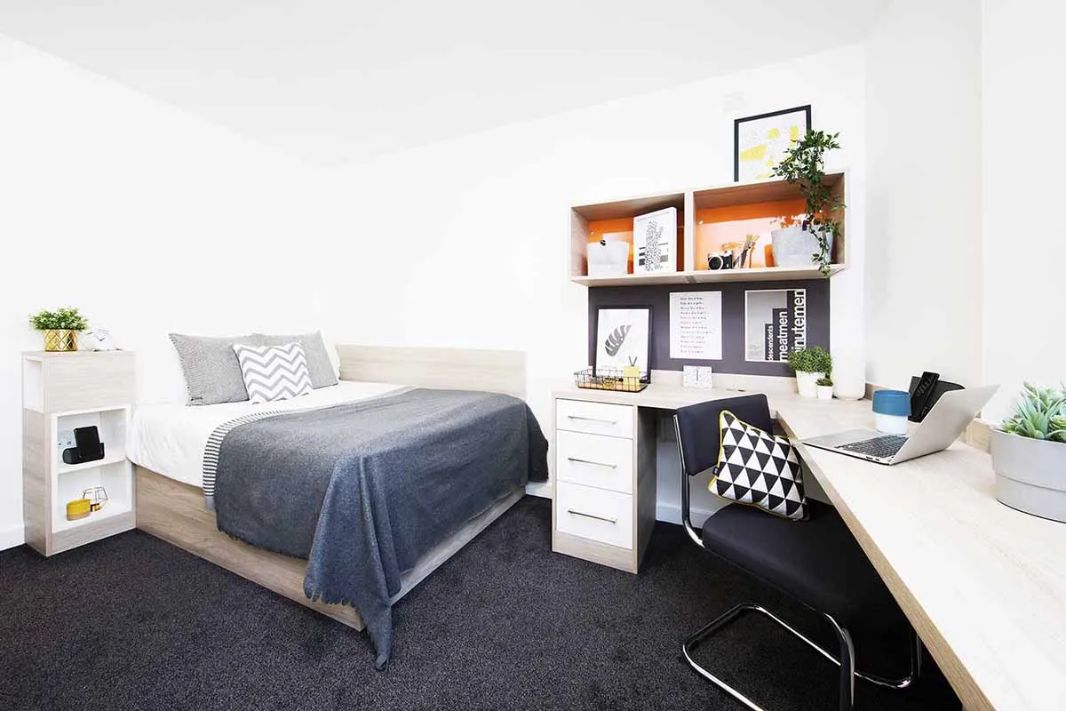 Arbour House London Student