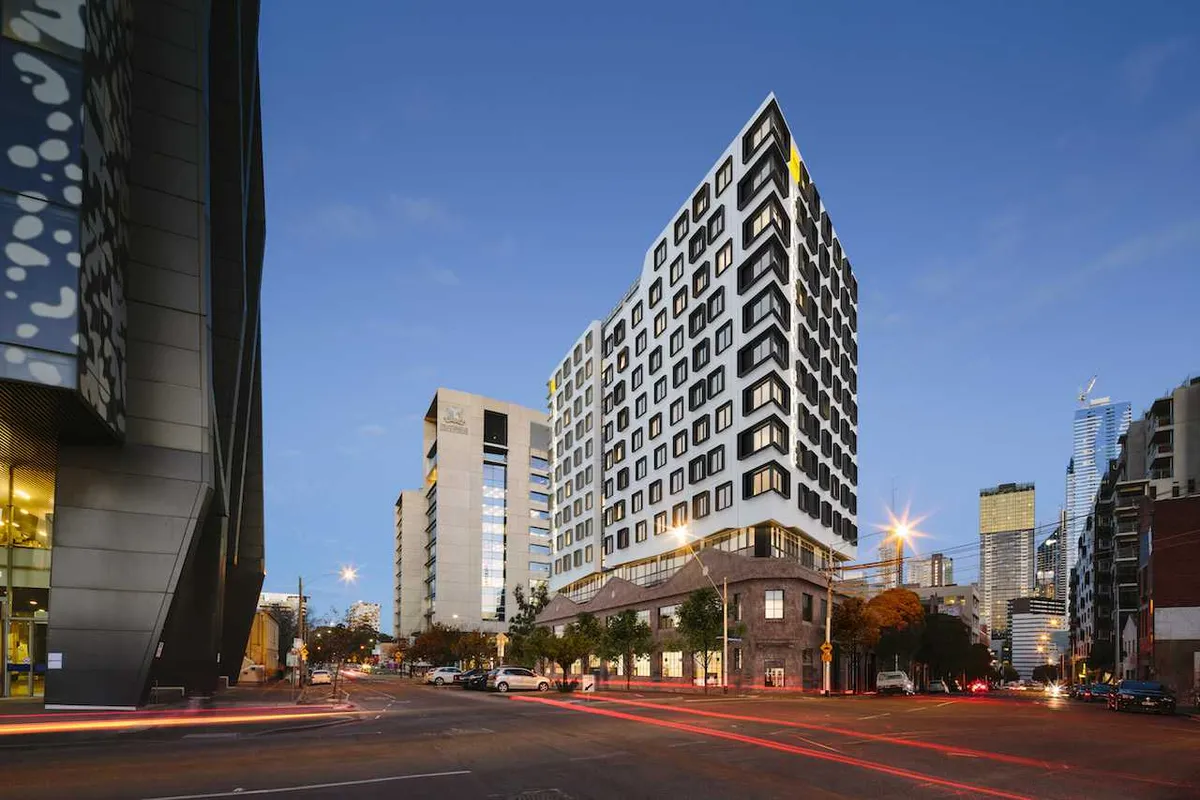 University Square Melbourne 0