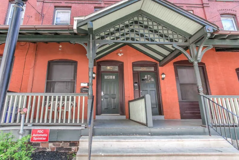 3932 Sansom Street Philadelphia 4