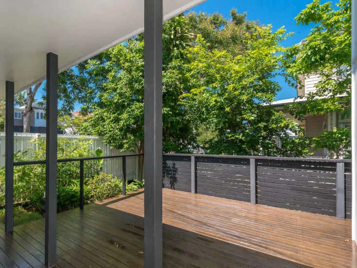 30 Tait St Brisbane 4