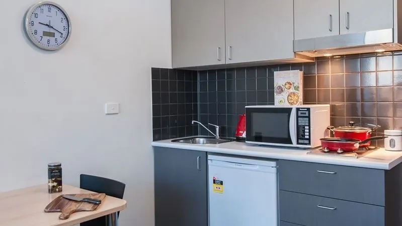 Student Living on Lonsdale Melbourne 3