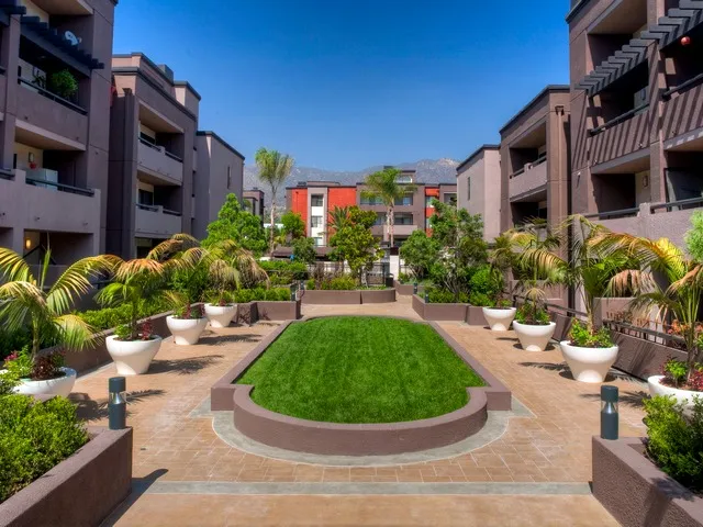 Ecco Living Avalon Burbank Los Angeles 8