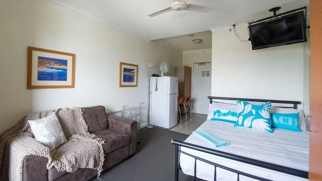 UniLodge @ Shafston Brisbane 8