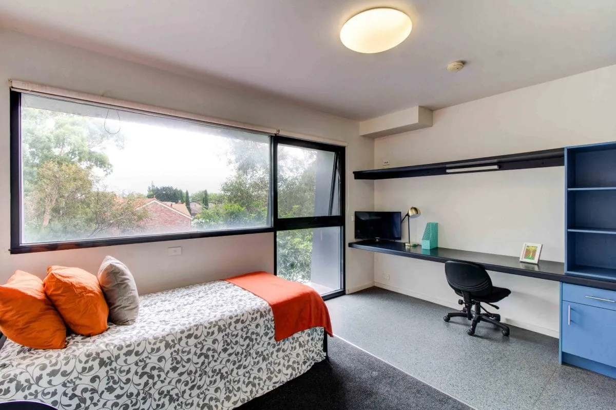 234 Warrigal Road Student Apartment