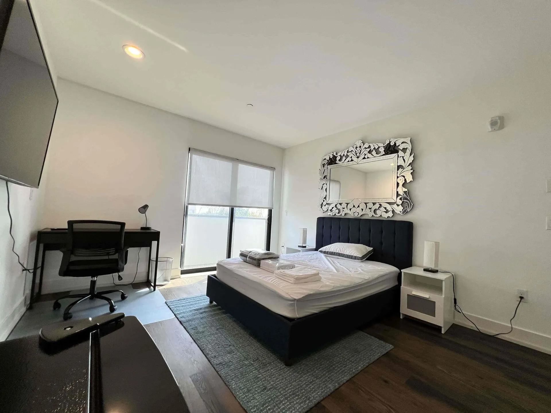 Ecco Living saint paul ave Los Angeles