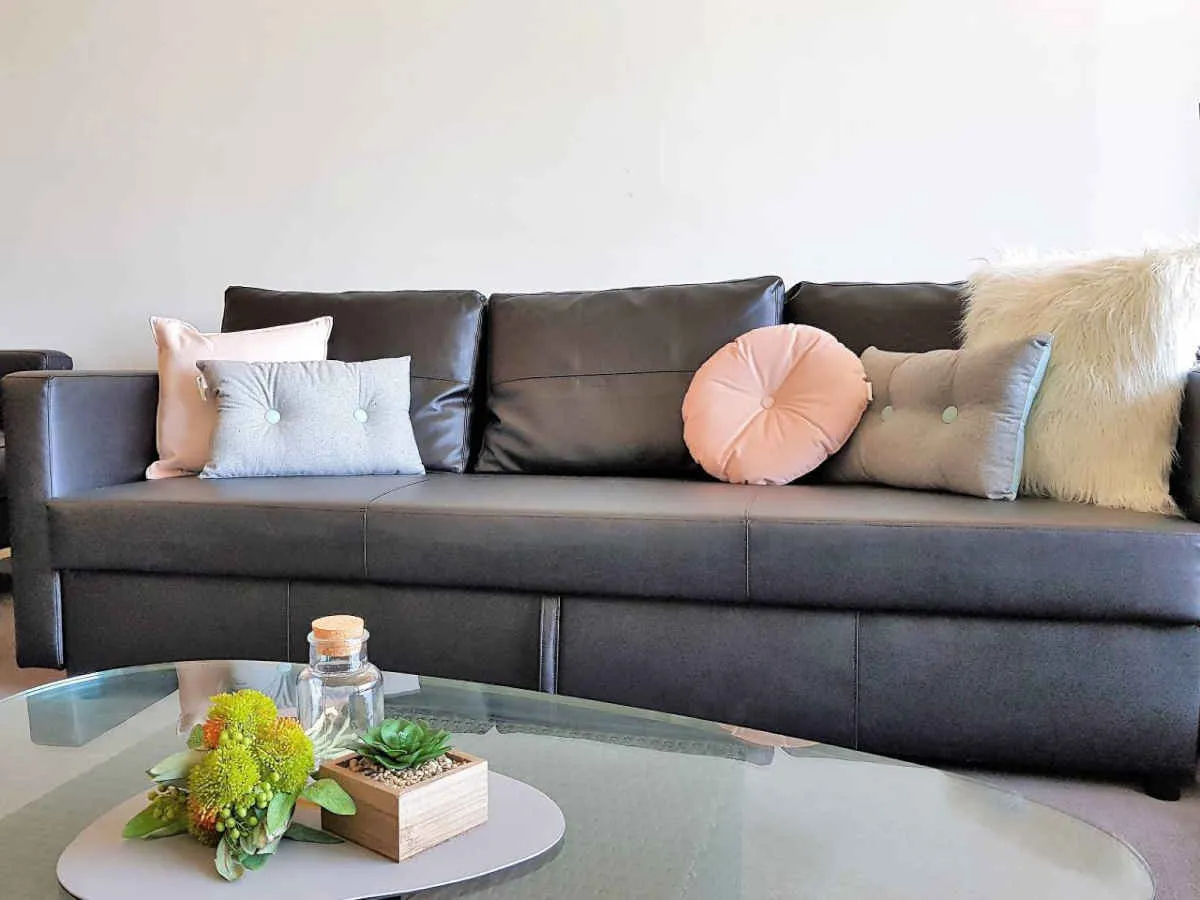 Readyset Apartments on Neo Melbourne 8
