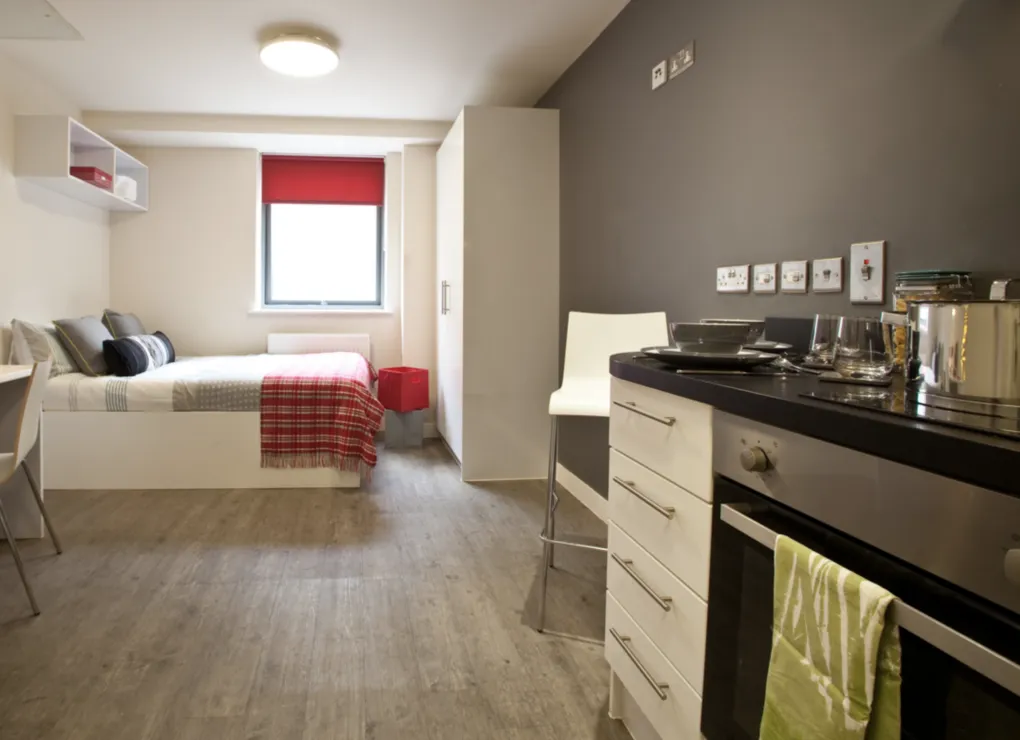 Northgate House Apartment Cardiff 5