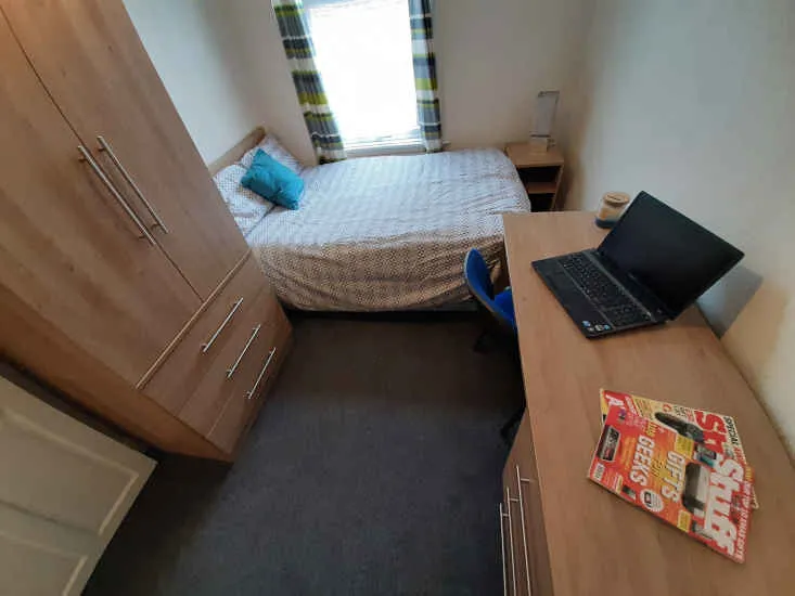 182 Victoria Road Middlesbrough 2