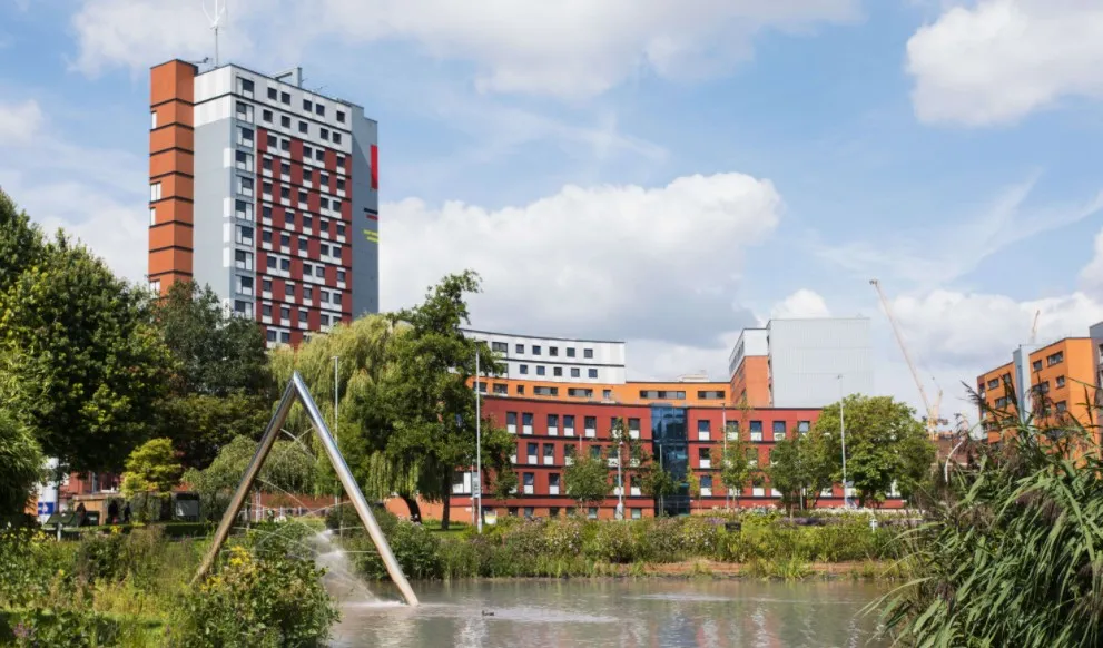 Lakeside Birmingham 1