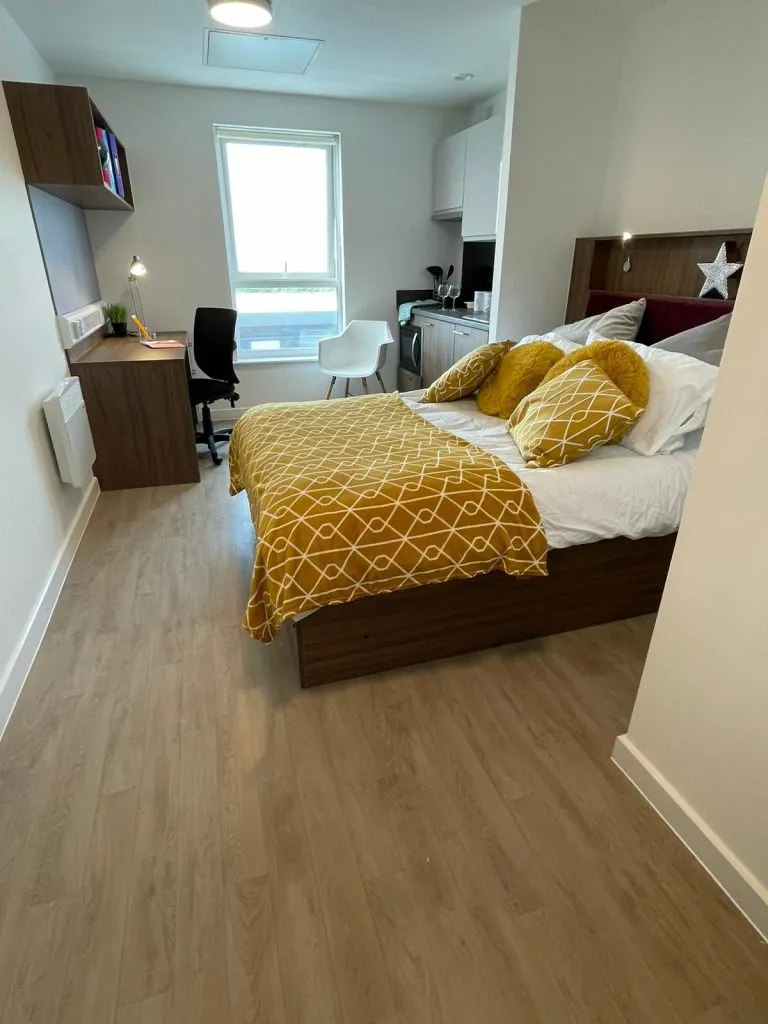 Phoenix Place Liverpool 4