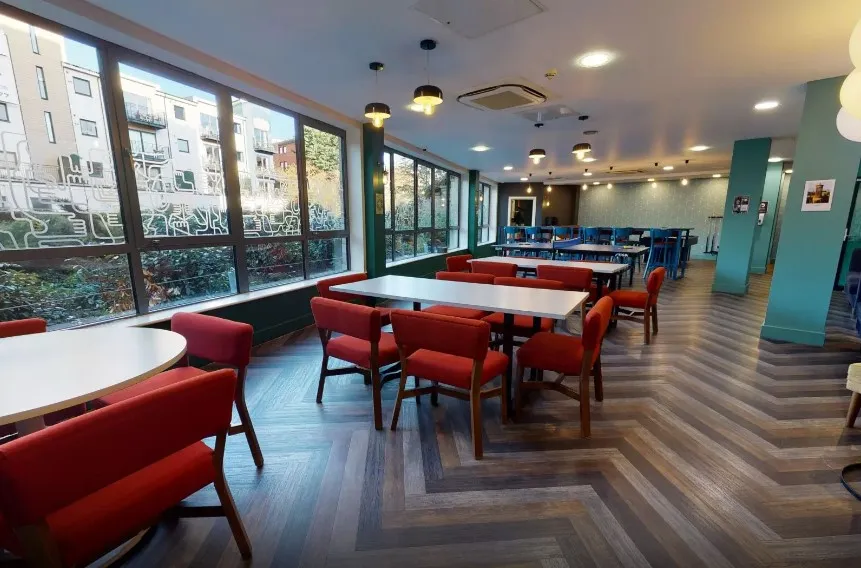 iQ Grove Edinburgh