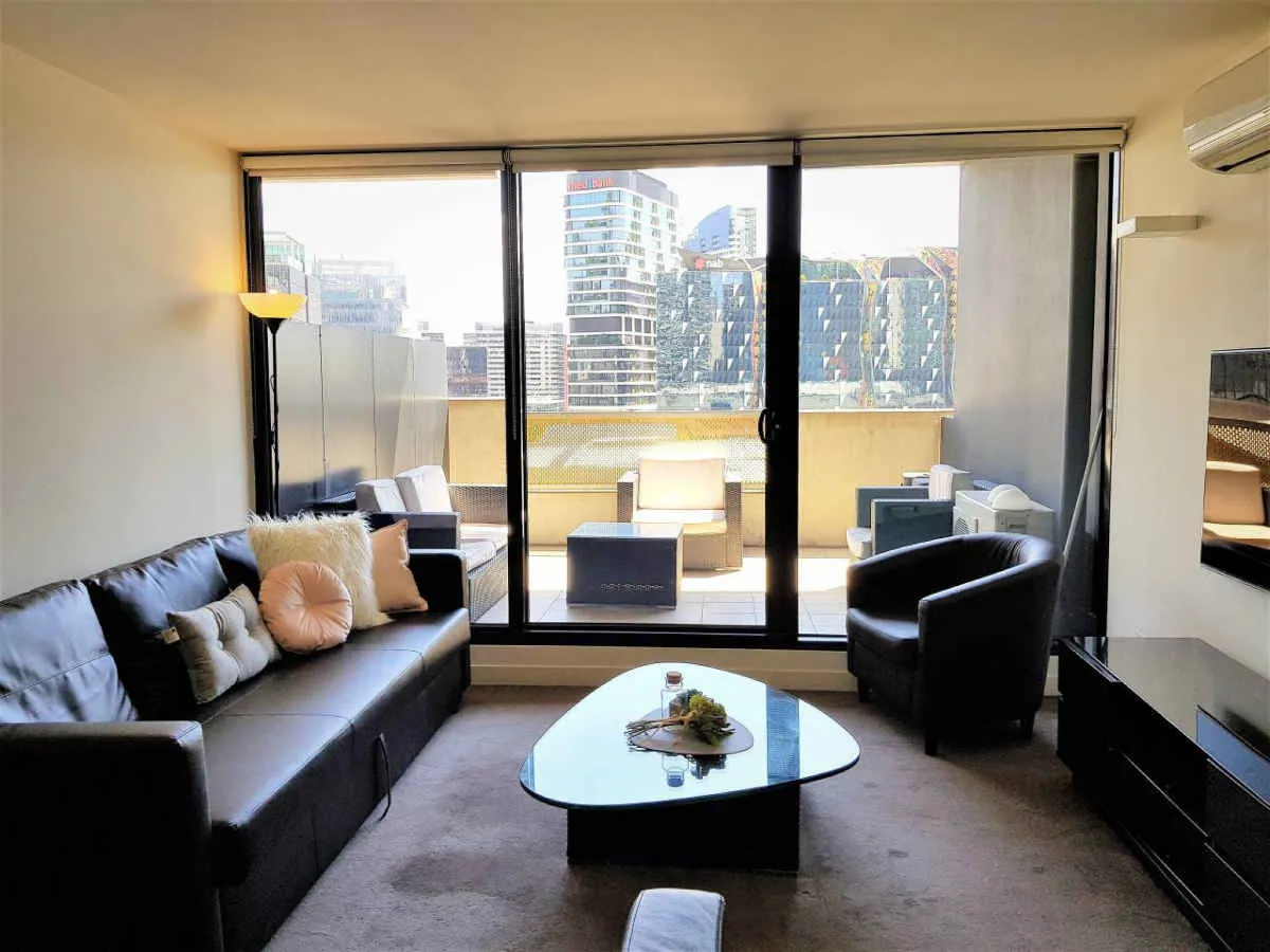 Readyset Apartments on Neo Melbourne 2