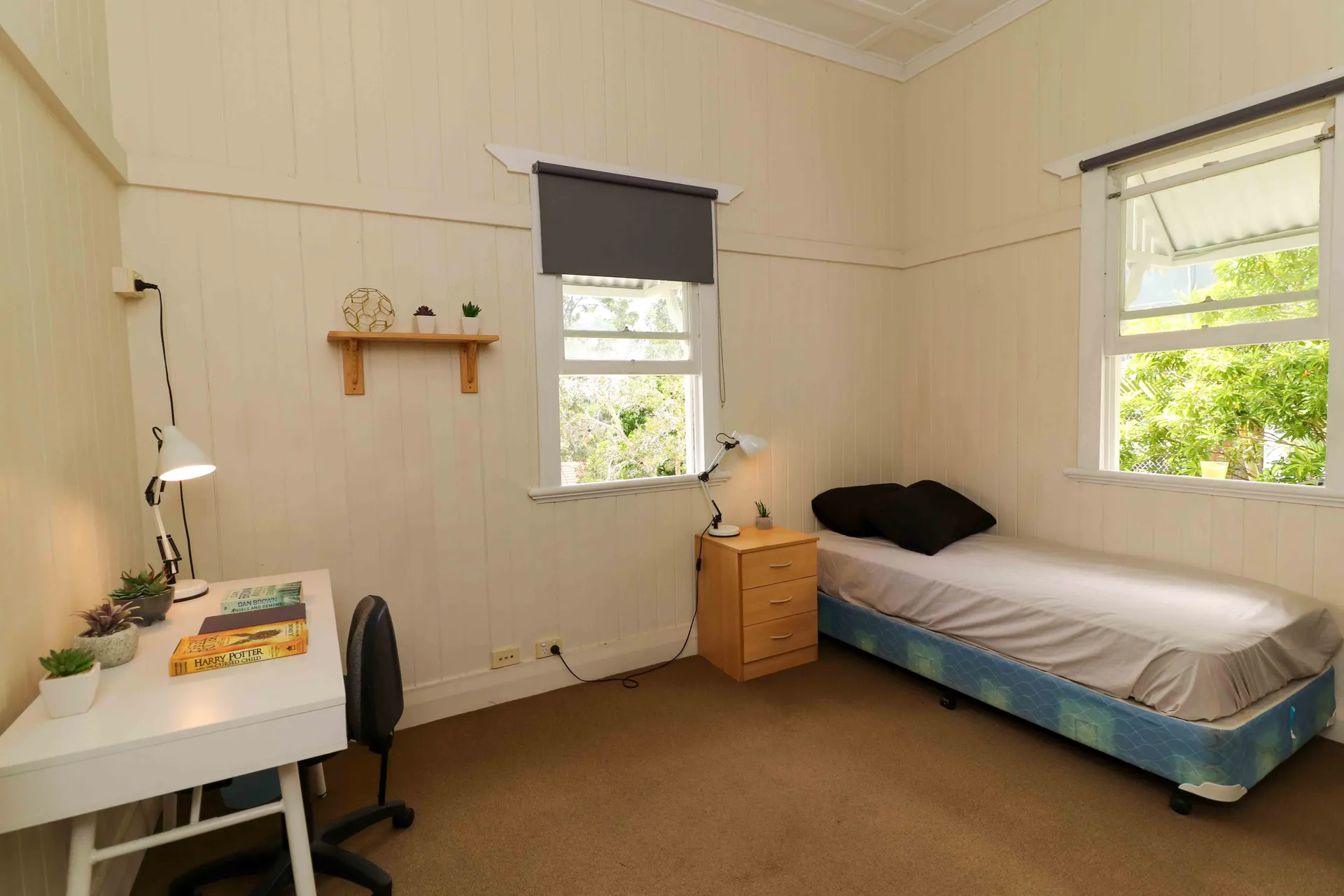 39A Dunmore Tce Brisbane 9