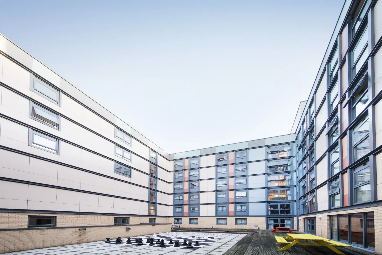 Blithehale Court Residence London 4