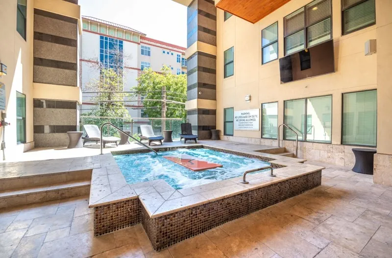 Villas on 26th Austin 6
