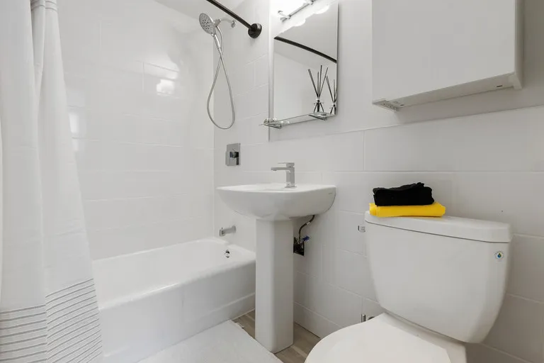 280 Laurier Ottawa 5