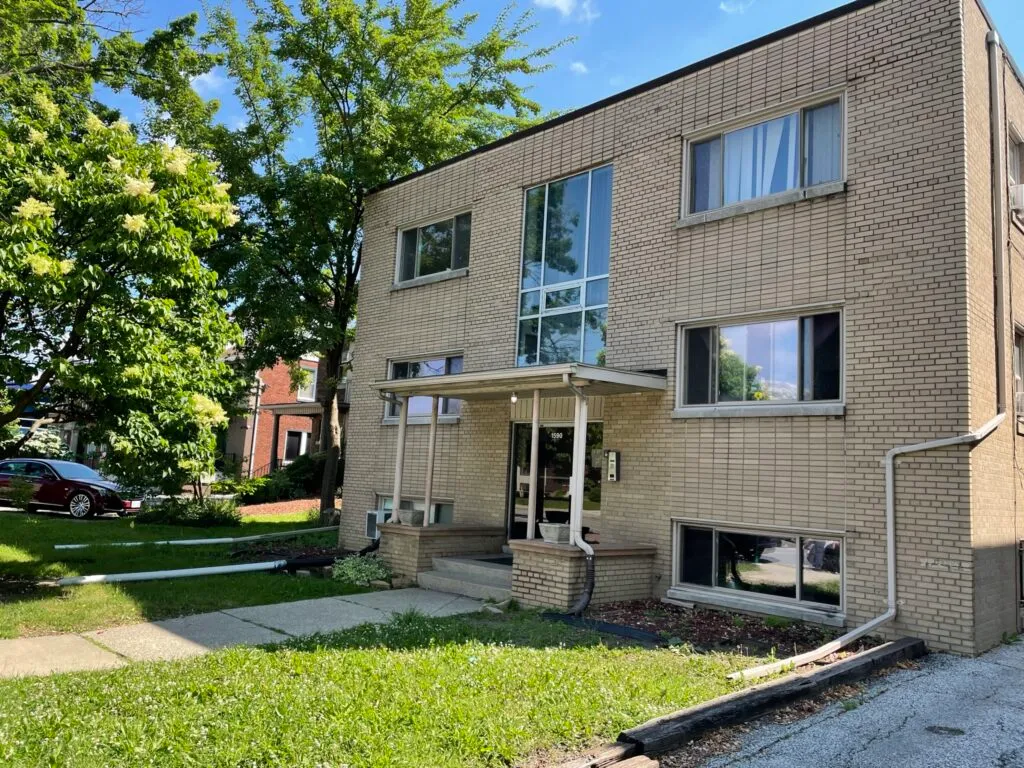 1590 Ouellette Ave Windsor