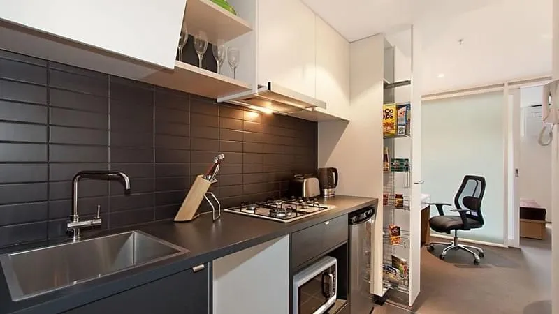 Student Living on Villiers Melbourne 7