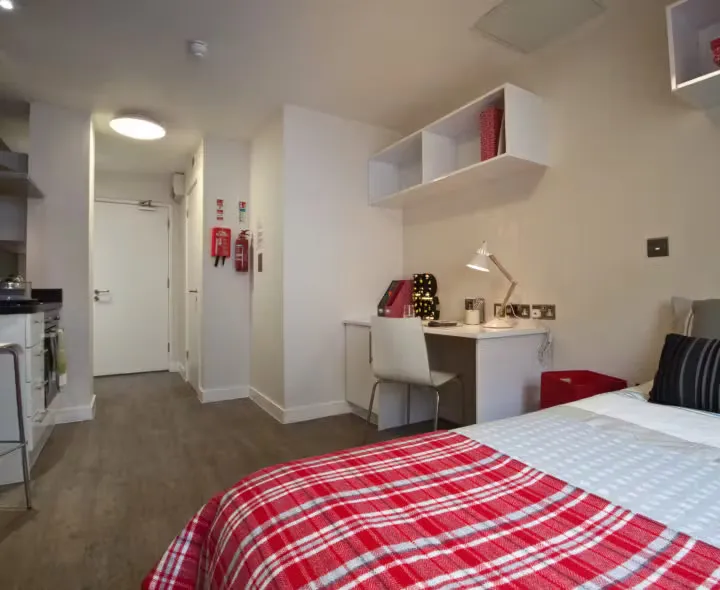 Northgate House Apartment Cardiff 8