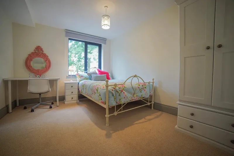 Mary Morris House Leeds 7