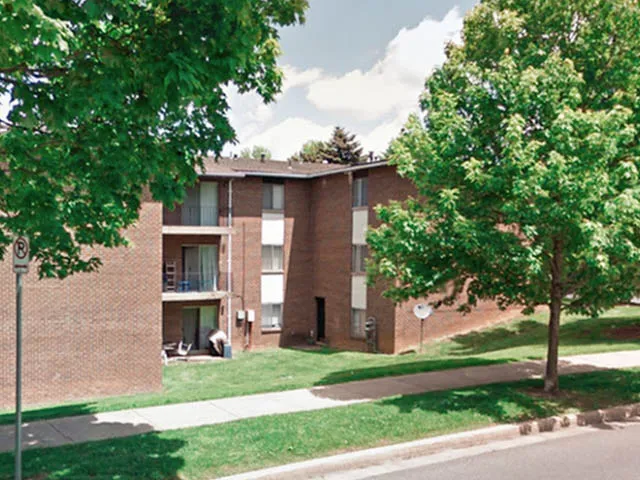 Southgate Apartments State College 5